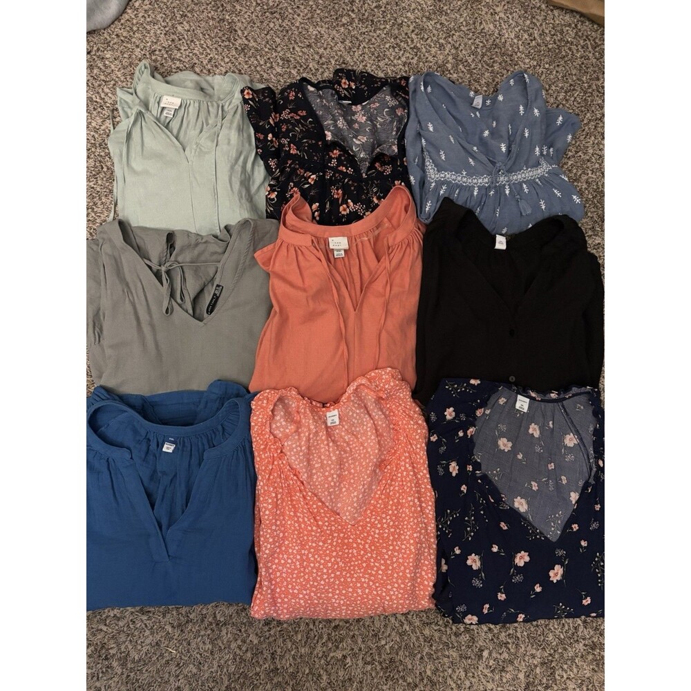 Lot Of 9 Women’s 2X tops old Navy And Brand New Day EUC